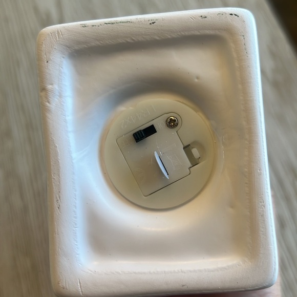 Wondershop Ceramic House-NEW - Picture 5 of 6